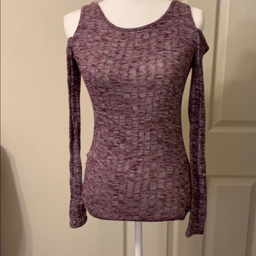 Hollister long sleeve with cut out shoulders